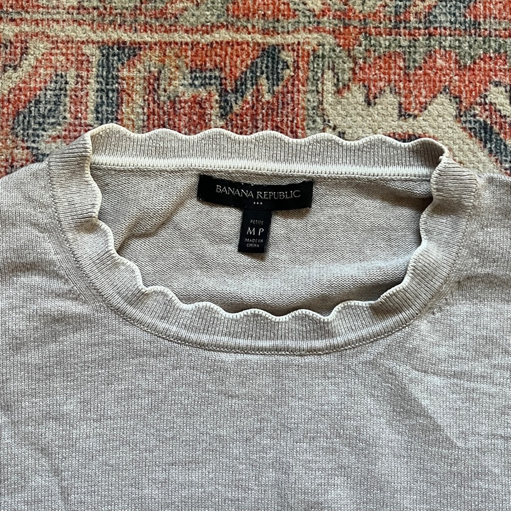 Banana Republic scalloped neckline beige sweater, petite medium
